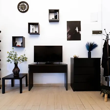 Social Vibe Loft Апартаменти