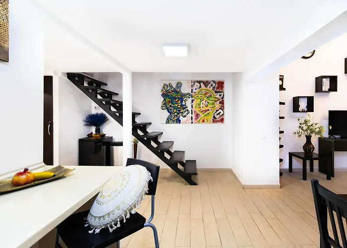 Social Vibe Loft בוקרשט