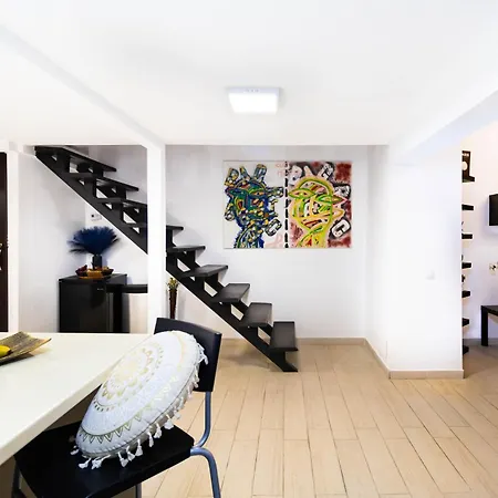 Social Vibe Loft בוקרשט